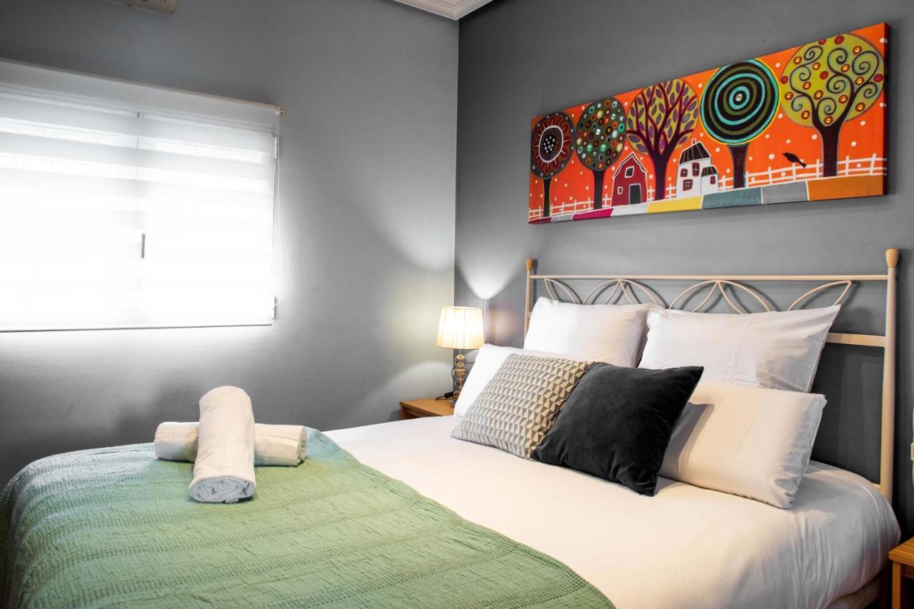 Florit Flats - The Orange Lemon Tree House Villa ลา เอเลียนา ภายนอก รูปภาพ