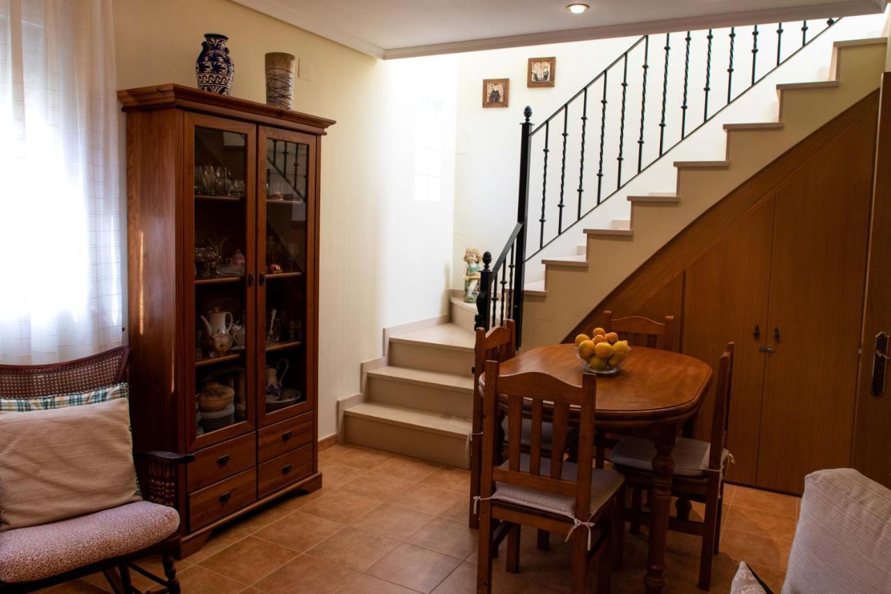Florit Flats - The Orange Lemon Tree House Villa ลา เอเลียนา ภายนอก รูปภาพ